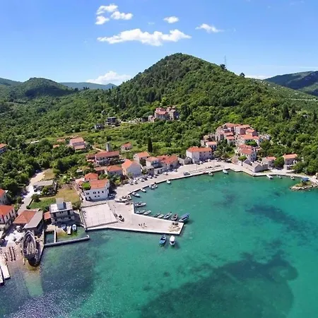 Nina & Kate - One Bedroom With Terrace And Sea View Apartman Hodilje